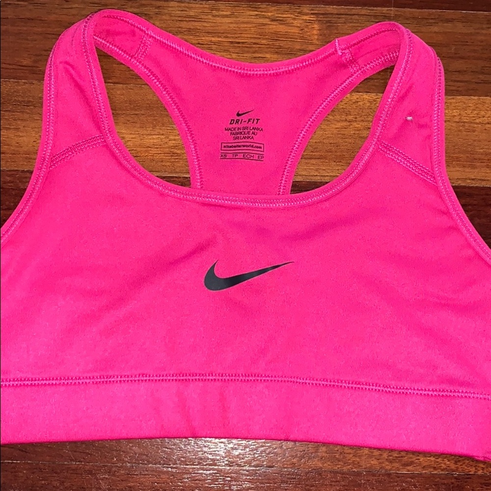nike sports bra